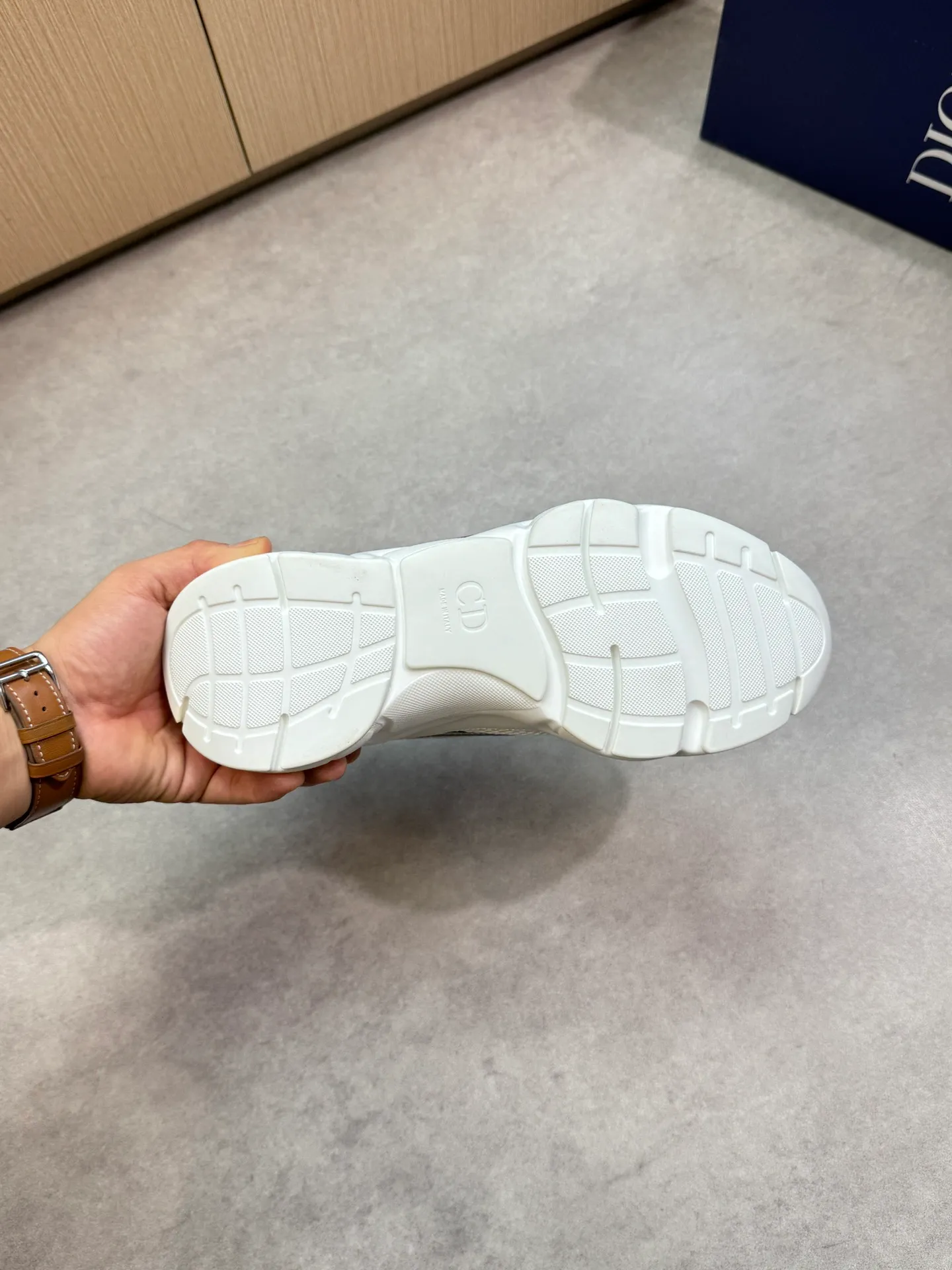 Factory price: 460💰[Dior] Dior - high-end quality original order 🔍🔍🔍 casual sports shoes - upper: 🔝 stone pattern calfskin, high silk mesh canvas, brand totem cloth, tongue and heel; reflective brand webbing - lining: brand canvas - original: ultra-light T men's shoes 💰U foam rubber; two-color molded outsole -Ultra-high quality control·Fine workmanship: highlighted (high-end·nobility·grade) -Size: 39-44 (38, 45, 46, 47, can be customized)·D9285